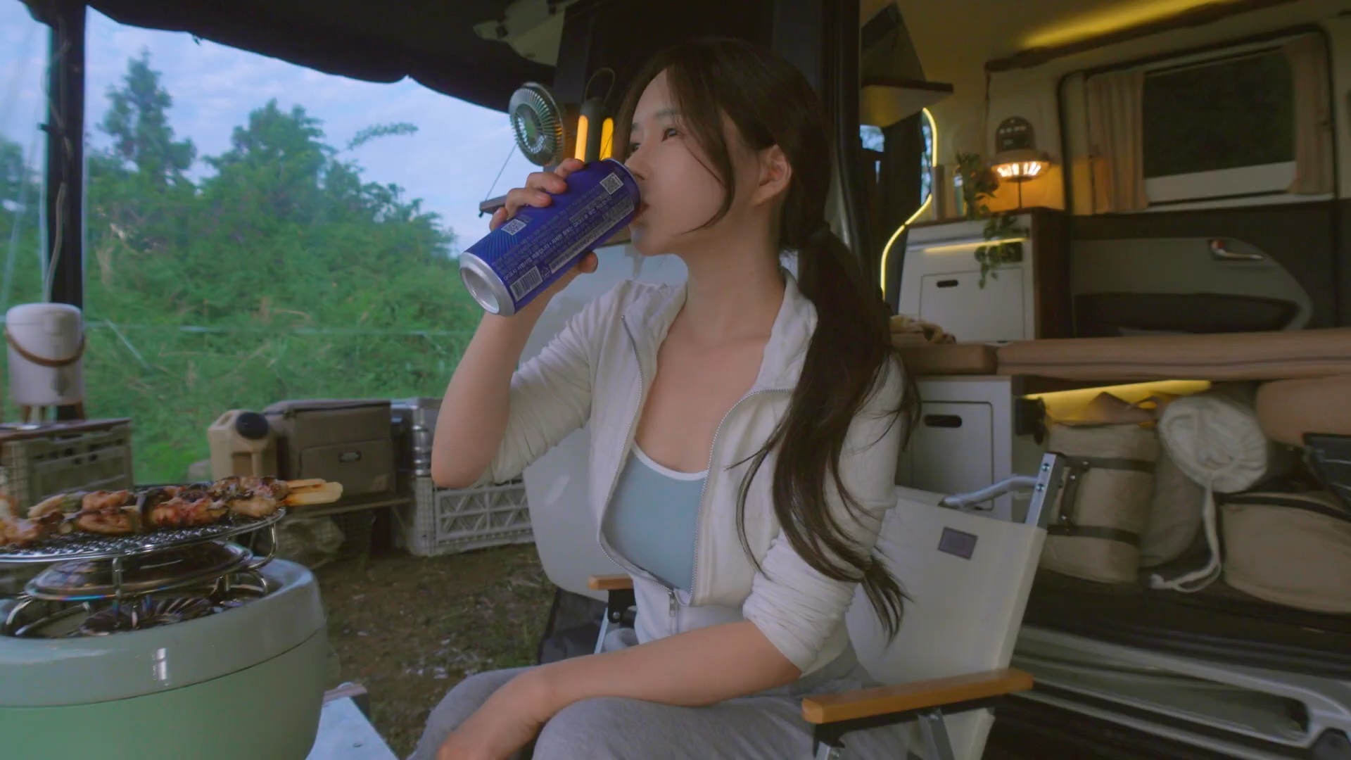 千万豪宅堆垃圾，百万快递不肯拆！“囤积成瘾”怎么治？